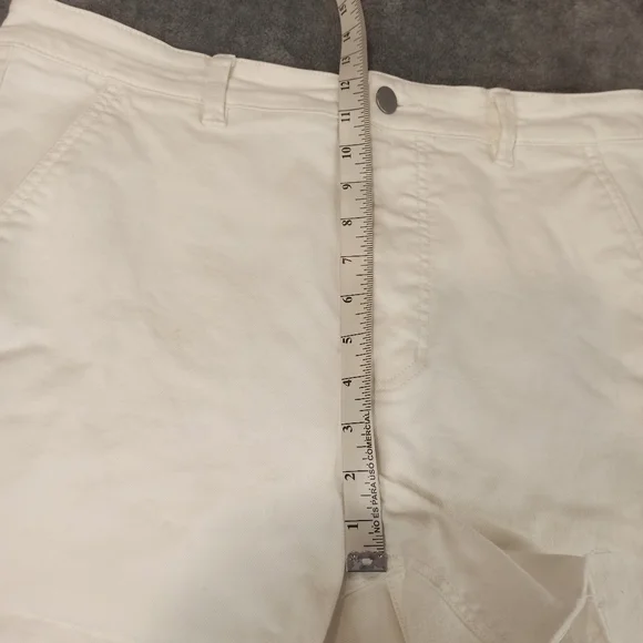 Everlane Moms Premium Button Fly Denim Jean Shorts Cut Off Wome Size 14 - Picture 12 of 16